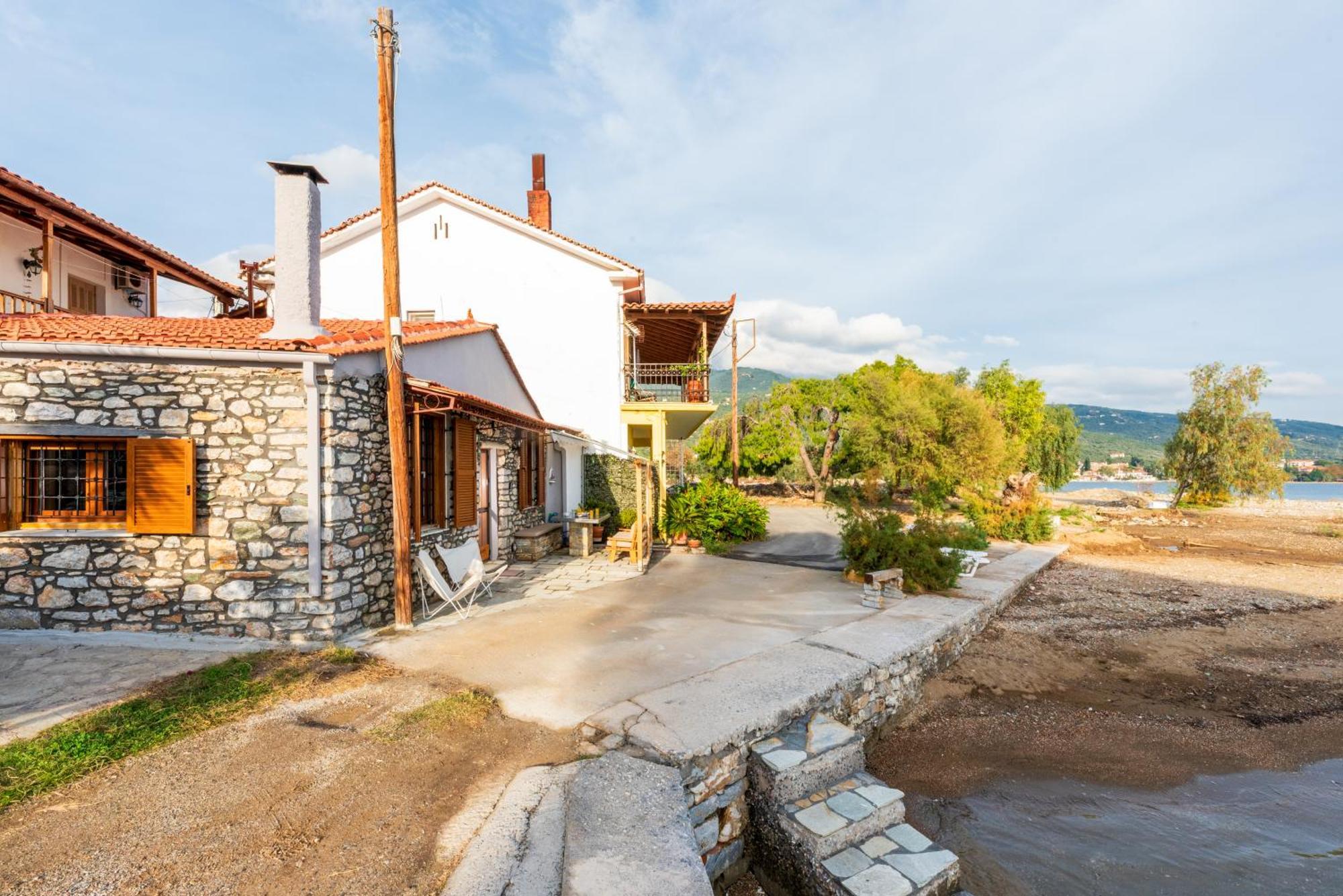 The Sea Front Fisherman'S House Kato Gatzea Exterior photo