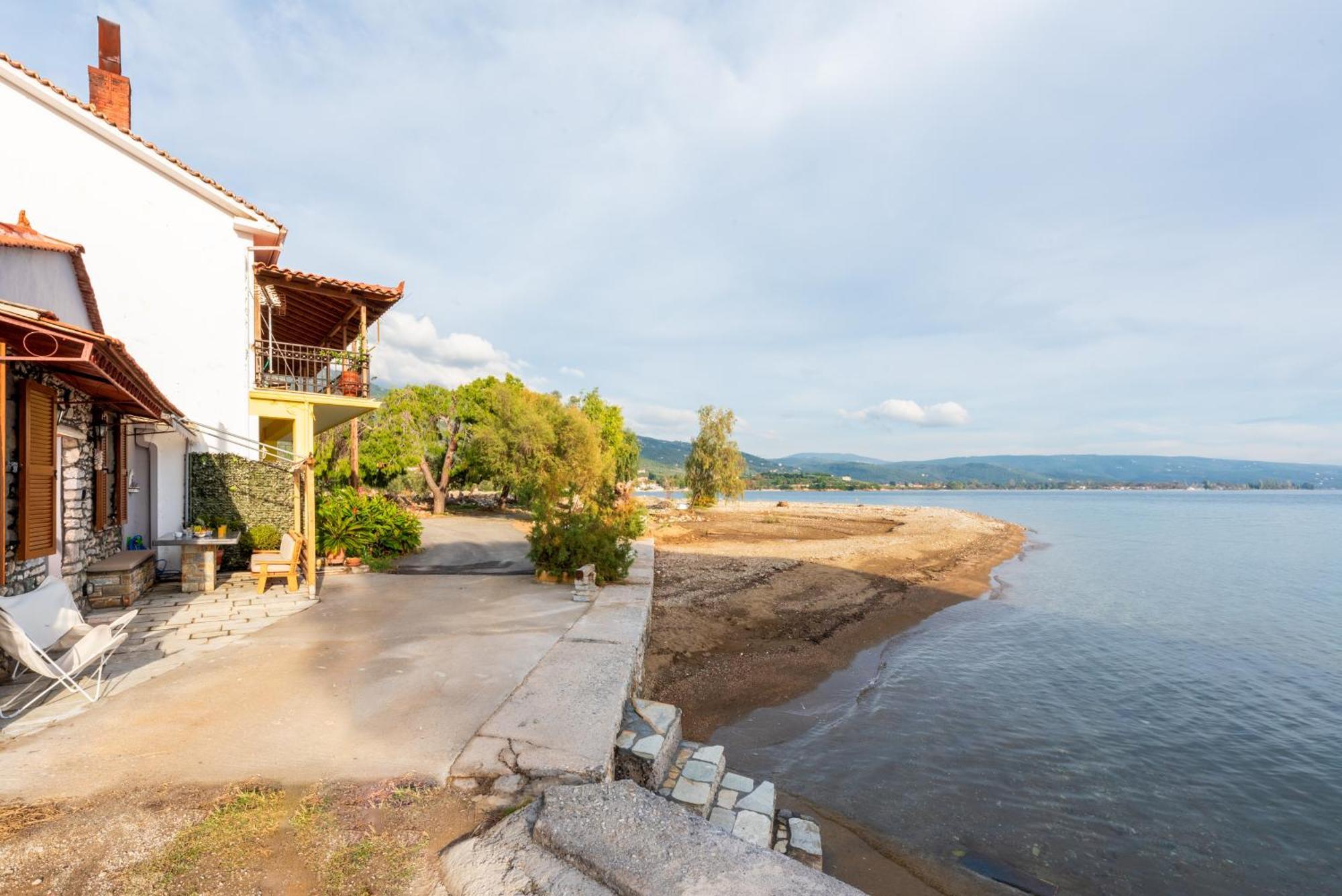 The Sea Front Fisherman'S House Kato Gatzea Exterior photo